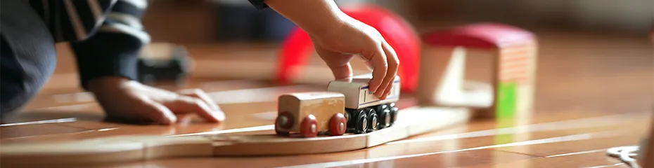 神戸市で子育て支援を行うNPO法人セーフティネット。ママカフェや親子食堂、子ども食堂、相談支援、食料・日用品配布、住宅支援、学習支援を実施。